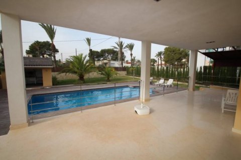 Huvila myytävänä Cabo Roig, Alicante, Espanja, 5 makuuhuonetta, 477 m2 No. 117071 - kuva 7