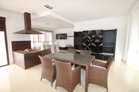 Huvila myytävänä Cabo Roig, Alicante, Espanja, 5 makuuhuonetta, 477 m2 No. 117071 - kuva 4