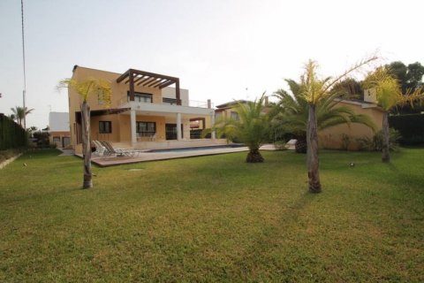 Huvila myytävänä Cabo Roig, Alicante, Espanja, 5 makuuhuonetta, 477 m2 No. 117071 - kuva 17