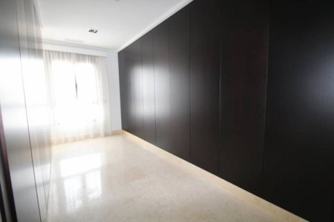 Huvila myytävänä Cabo Roig, Alicante, Espanja, 5 makuuhuonetta, 477 m2 No. 117071 - kuva 28