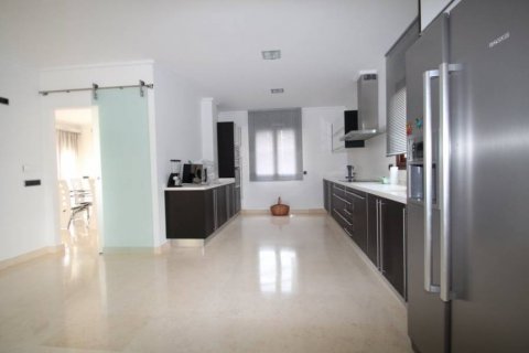 Huvila myytävänä Cabo Roig, Alicante, Espanja, 5 makuuhuonetta, 477 m2 No. 117071 - kuva 22