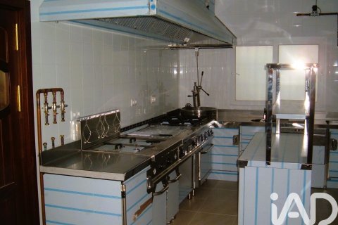 Liikekiinteistö myytävänä San Fernando, Cadiz, Espanja , 204 m2 No. 152499 - kuva 21