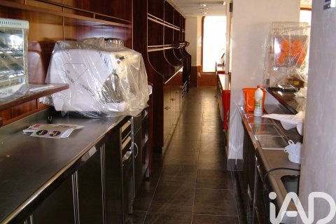 Liikekiinteistö myytävänä San Fernando, Cadiz, Espanja , 204 m2 No. 152499 - kuva 15