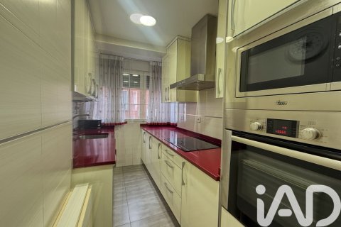 Apartment for sale in Madrid, Spain 2 bedrooms, 74 sq.m. No. 152496 - photo 15