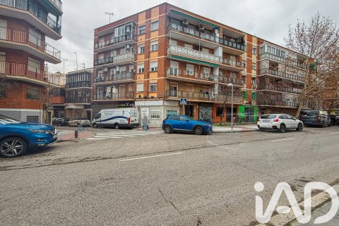 Apartment for sale in Madrid, Spain 2 bedrooms, 74 sq.m. No. 152496 - photo 6