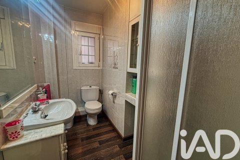 Apartment for sale in Madrid, Spain 2 bedrooms, 74 sq.m. No. 152496 - photo 21