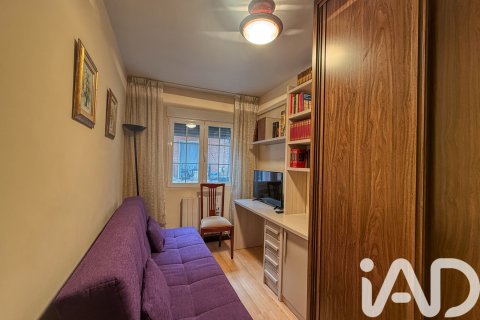Apartment for sale in Madrid, Spain 2 bedrooms, 74 sq.m. No. 152496 - photo 14