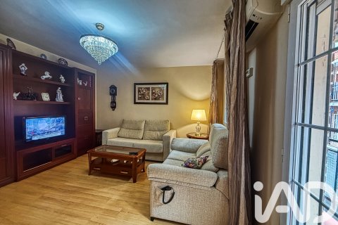 Apartment for sale in Madrid, Spain 2 bedrooms, 74 sq.m. No. 152496 - photo 29
