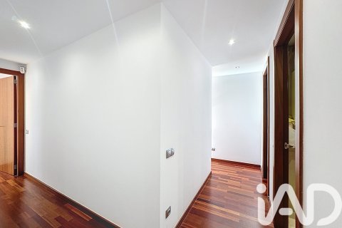 Kattohuoneisto myytävänä Vilanova i la Geltru, Barcelona, Espanja, 4 makuuhuonetta, 110 m2 No. 152498 - kuva 10