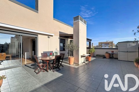 Kattohuoneisto myytävänä Vilanova i la Geltru, Barcelona, Espanja, 4 makuuhuonetta, 110 m2 No. 152498 - kuva 27