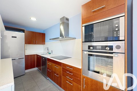 Kattohuoneisto myytävänä Vilanova i la Geltru, Barcelona, Espanja, 4 makuuhuonetta, 110 m2 No. 152498 - kuva 6