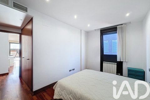Kattohuoneisto myytävänä Vilanova i la Geltru, Barcelona, Espanja, 4 makuuhuonetta, 110 m2 No. 152498 - kuva 14