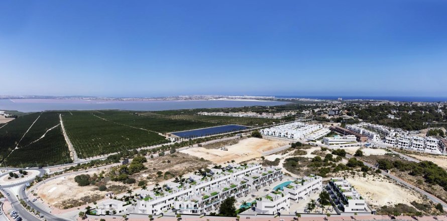 Takvåning i Torrevieja, Alicante, Spanien 2 sovrum, 178 kvm. Nr. 168373