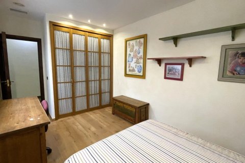 Casa adosada en venta en Torrevieja, Alicante, España 4 dormitorios, 542 m2 No. 151847 - foto 18