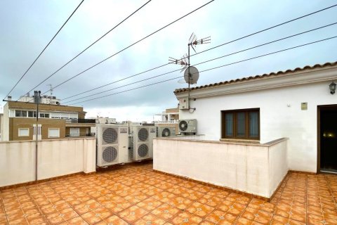Casa adosada en venta en Torrevieja, Alicante, España 4 dormitorios, 542 m2 No. 151847 - foto 29