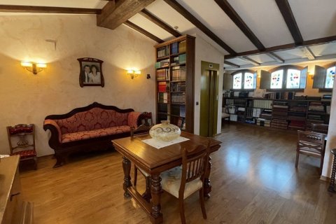 Casa adosada en venta en Torrevieja, Alicante, España 4 dormitorios, 542 m2 No. 151847 - foto 2