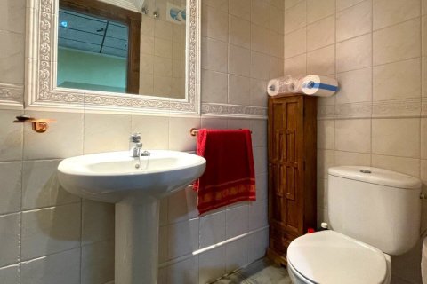 Casa adosada en venta en Torrevieja, Alicante, España 4 dormitorios, 542 m2 No. 151847 - foto 26