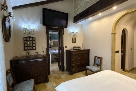 Casa adosada en venta en Torrevieja, Alicante, España 4 dormitorios, 542 m2 No. 151847 - foto 14