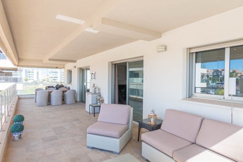 Huoneisto myytävänä Alicante, Espanja, 4 makuuhuonetta, 156 m2 No. 151844 - kuva 27