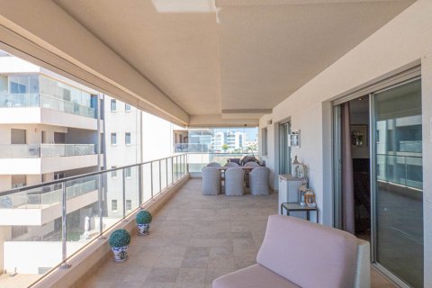 Huoneisto myytävänä Alicante, Espanja, 4 makuuhuonetta, 156 m2 No. 151844 - kuva 28