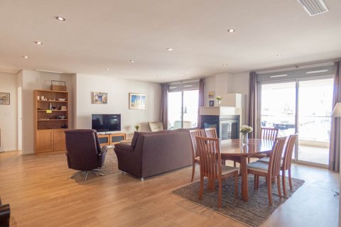 Huoneisto myytävänä Alicante, Espanja, 4 makuuhuonetta, 156 m2 No. 151844 - kuva 5