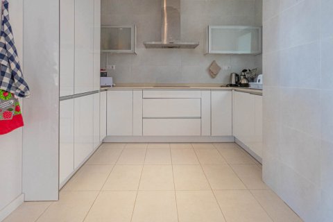 Huoneisto myytävänä Alicante, Espanja, 4 makuuhuonetta, 156 m2 No. 151844 - kuva 9