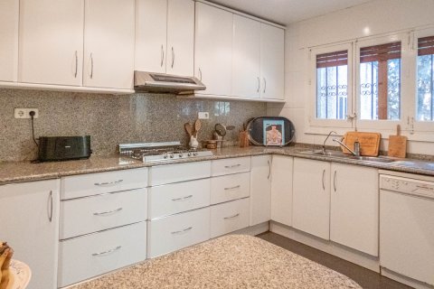 Villa à vendre à Dehesa De Campoamor, Alicante, Espagne, 6 chambres, 268 m2 No. 151848 - photo 4