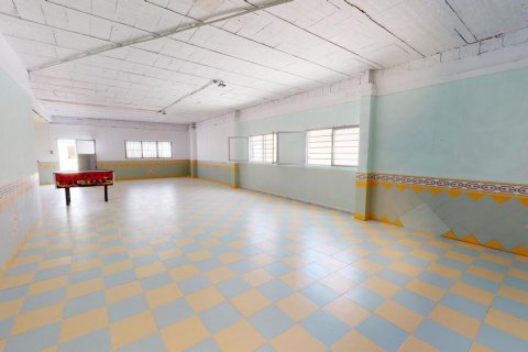 Casa adosada en venta en Albatera, Alicante, España 5 dormitorios, 844 m2 No. 151849 - foto 15