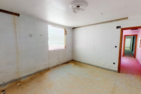 Casa adosada en venta en Albatera, Alicante, España 5 dormitorios, 844 m2 No. 151849 - foto 8