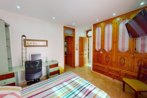 Villa zum Verkauf in Almoradi, Alicante, Spanien 4 Schlafzimmer, 493 m2 Nr. 151846 - Foto 13