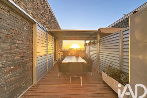 Apartment for sale in Sant Pere de Ribes, Barcelona, Spain 4 bedrooms, 206 sq.m. No. 172232 - photo 3