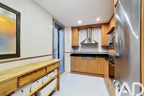 Apartment for sale in Sant Pere de Ribes, Barcelona, Spain 4 bedrooms, 206 sq.m. No. 172232 - photo 10