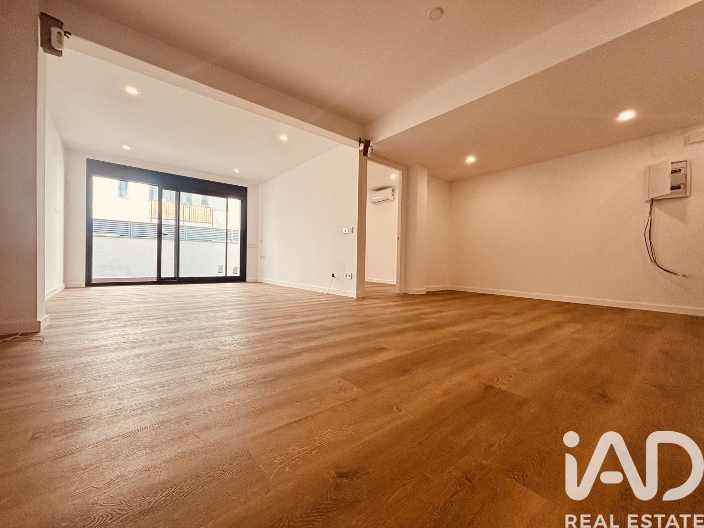 Gewerbeimmobilien in Sabadell, Barcelona, Spanien 2 Schlafzimmer, 89 m2 Nr. 172235