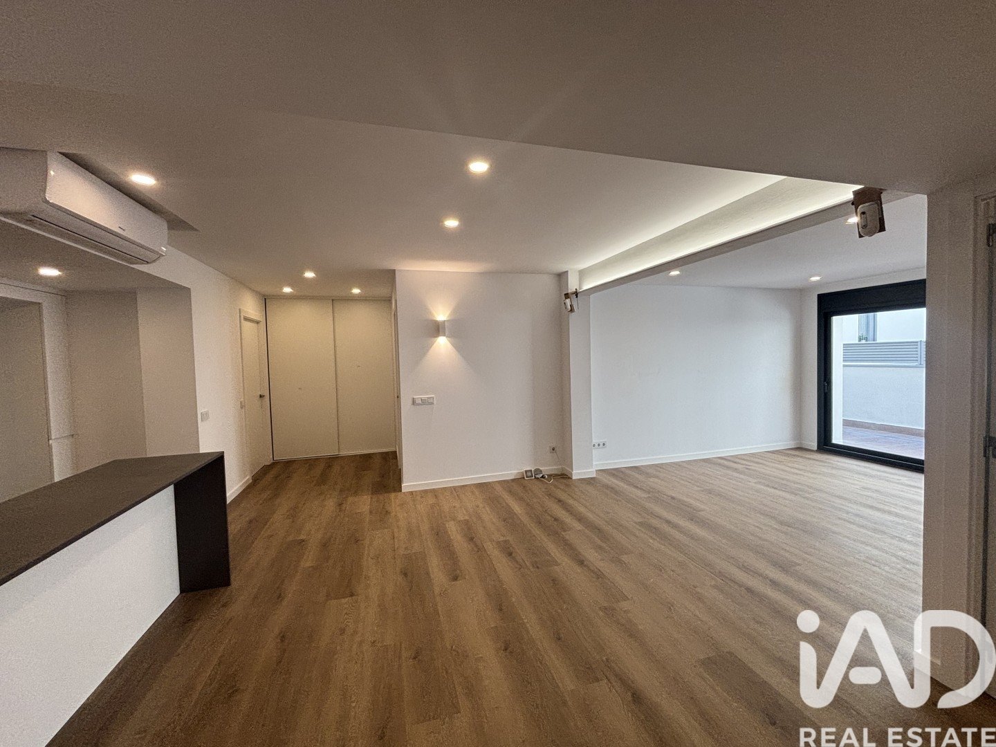 Gewerbeimmobilien in Sabadell, Barcelona, Spanien 2 Schlafzimmer, 89 m2 Nr. 172235