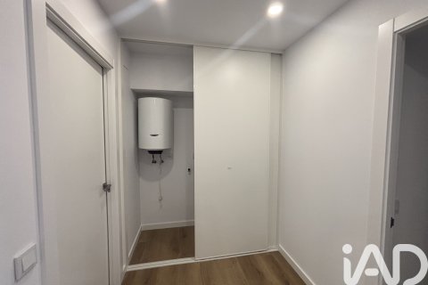 Lokal usługowy w Sabadell, Barcelona, Hiszpania 2 sypialnie, 89 mkw. nr 172235 – zdjęcie 4