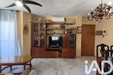 Apartment for sale in Rincon de la Victoria, Malaga, Spain 2 bedrooms, 81.28 sq.m. No. 172233 - photo 2