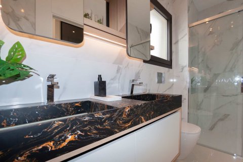 Продажа виллы в Сьюдад Кесада, Аликанте, Испания 3 спальни, 168м2 №163393 - фото 20