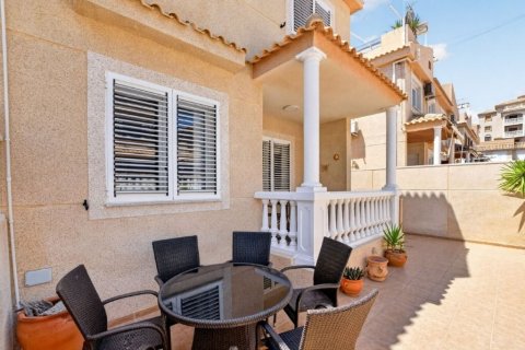 Casa adosada en venta en Cabo Cervera-Playa la Mata, Alicante, España 3 dormitorios, 104 m2 No. 189497 - foto 6