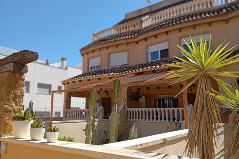Kamienica w Guardamar del Segura, Alicante, Hiszpania 2 sypialnie,  nr 189494