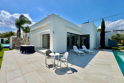 Villa zum Verkauf in Pinar De Campoverde, Alicante, Spanien 3 Schlafzimmer, 200 m2 Nr. 189499 - Foto 24