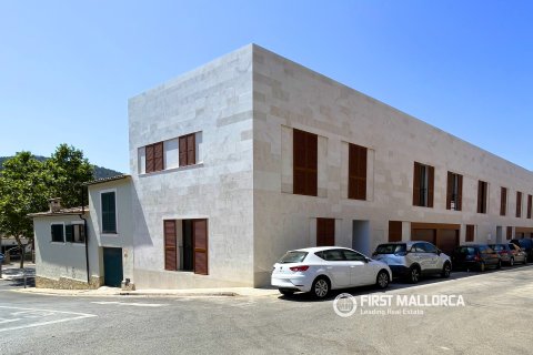Villetta a schiera a Andratx, Mallorca, Spagna 3 camere da letto, 150 mq. N° 168144