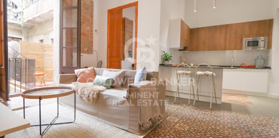 Huoneisto Barcelona, Espanja 2 makuuhuonetta, 85 m2 No. 160435