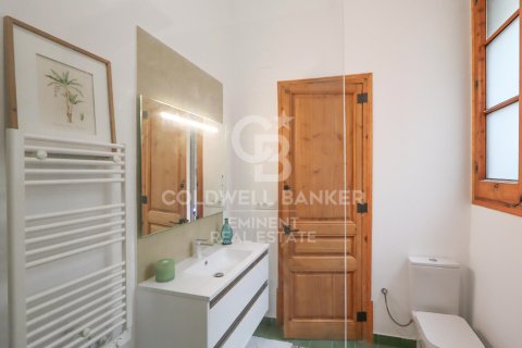 Huoneisto myytävänä Barcelona, Espanja, 2 makuuhuonetta, 85 m2 No. 160435 - kuva 17