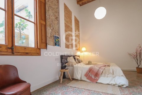 Huoneisto myytävänä Barcelona, Espanja, 2 makuuhuonetta, 85 m2 No. 160435 - kuva 25