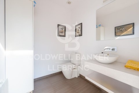 Casa in vendita a Barcelona, Spagna 7 camere da letto, 385 mq. N° 160433 - foto 13