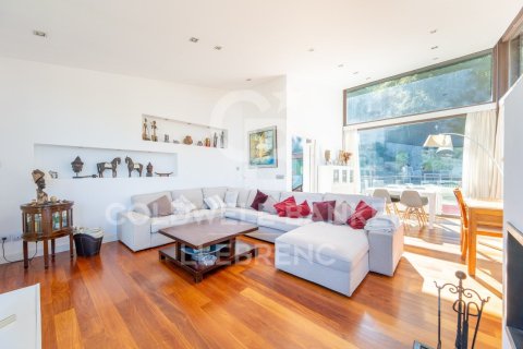 Casa in vendita a Barcelona, Spagna 7 camere da letto, 385 mq. N° 160433 - foto 12