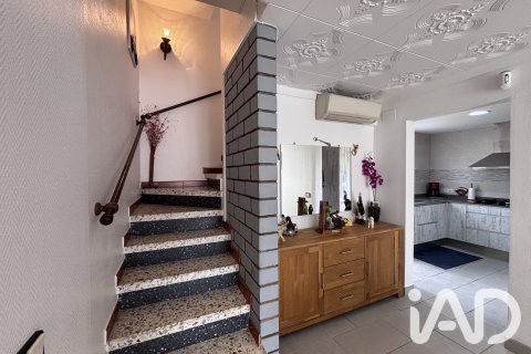 Продажа таухауса в Л'Эскала, Герона, Испания 2 спальни, 75м2 №195049 - фото 18