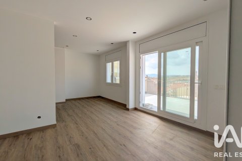 Продажа пентхауса в Олеса де Монтсеррат, Барселона, Испания 4 спальни, 134м2 №195053 - фото 3