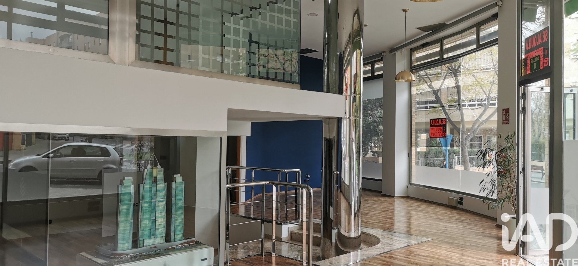 Propiedad comercial en Alicante, España 5 dormitorios, 261 m2 No. 195051