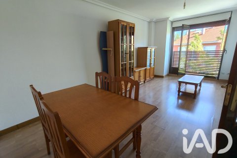 Продажа квартиры в Саламанка, Испания 3 спальни, 87м2 №195052 - фото 2